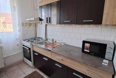 Apartament cu 2 camere decomandat în Complex Studențesc - 2