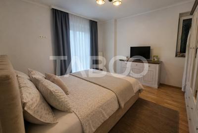 Apartament cu 4 camere decomandat, mobilat în Central - 3