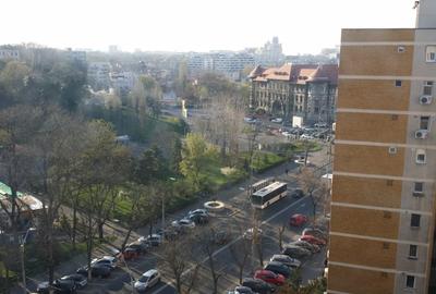 Apartament cu 2 camere circular, mobilat în Tineretului