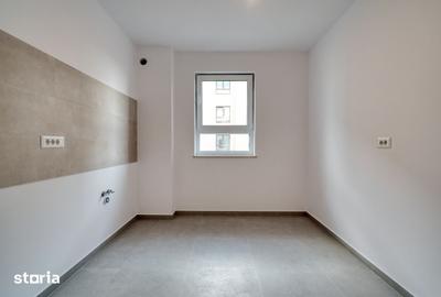 Apartament cu 2 camere decomandat în Tractorul - 15