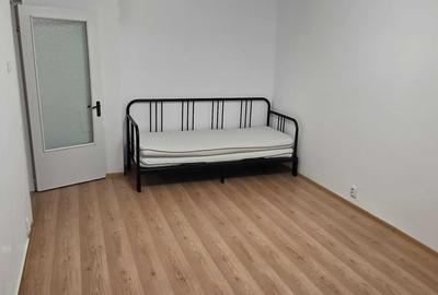 Garsonieră decomandată în Crângași