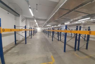 Spațiu industrial, de 1,336 mp, în Central - 3