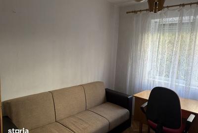 Apartament cu 3 camere în Calea Aradului