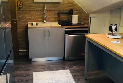 Apartament cu 4 camere în Central - 7