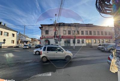 Spațiu comercial, de 320 mp, în Prislop - 14
