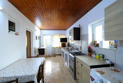 Casă cu 4 camere cu Canalizare în Ovidiu - 12