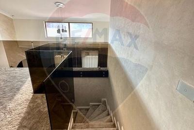 Casă cu 5 camere cu Teren 960 Mp în Vânători - 24