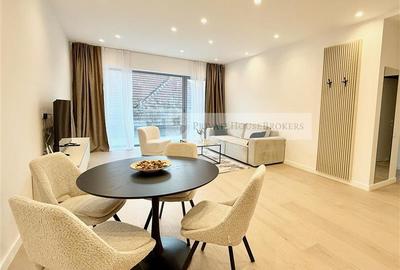 Apartament cu 2 camere semidecomandat, mobilat în Aviației