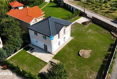 Casă cu 4 camere cu Teren 800 Mp în Galata
