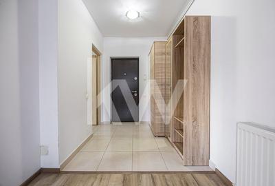Apartament cu 2 camere semidecomandat, mobilat în Tractorul - 5