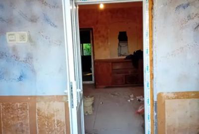 Casă cu 5 camere cu Teren 1948 Mp în Central