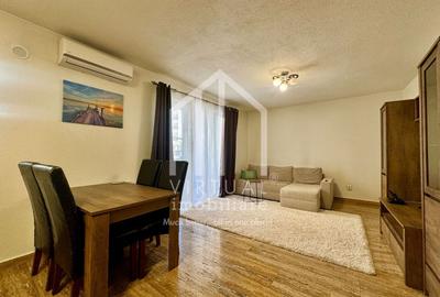 Apartament cu 2 camere semidecomandat, mobilat în Central