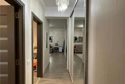 Apartament cu 2 camere decomandat în C5