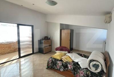 Spațiu comercial, de 325 mp, în Industrială - 2