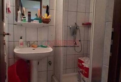 Apartament cu 4 camere decomandat în Octavian Goga - 2