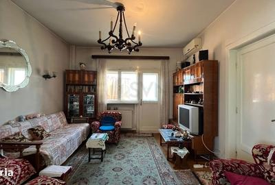 Apartament cu 3 camere, mobilat în Gara de Nord