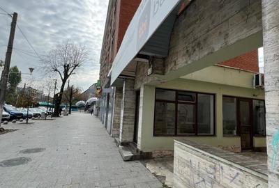 Spațiu comercial, 60 mp în Mazepa 1 - 6