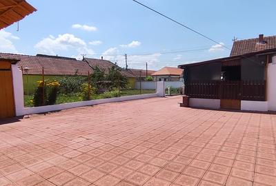 Casă individuală cu 4 camere cu Teren 1070 Mp în Central - 11