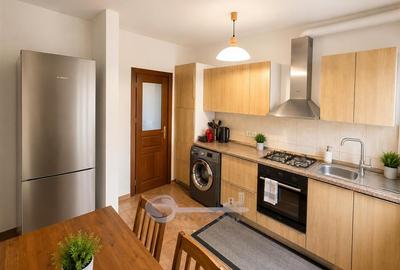 Apartament cu 4 camere decomandat în Tătărași - 6