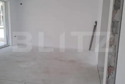 Casă cu 5 camere cu Teren 125 Mp în Central