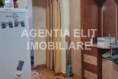 Apartament cu 2 camere decomandat în Central - 4