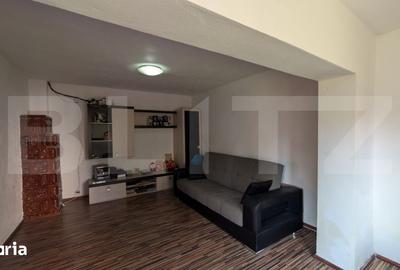 Casă cu 3 camere cu Teren 2180 Mp în Central