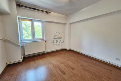 Apartament cu 2 camere decomandat în Tomis II - 4