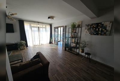 Casă cu 4 camere cu Canalizare în Dezmir - 2