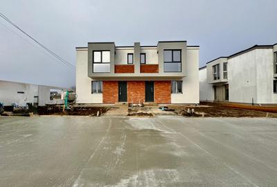 Casă individuală cu 4 camere cu Canalizare în Tunari - 1