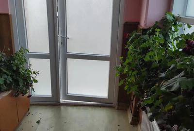 Spațiu comercial, de 60 mp, în Central