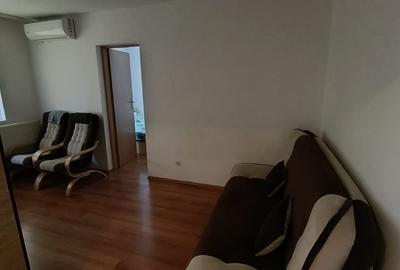 Apartament cu 2 camere semidecomandat în Exterior Vest
