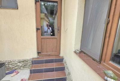 Casă cu 2 camere cu Teren 100 Mp în Schei
