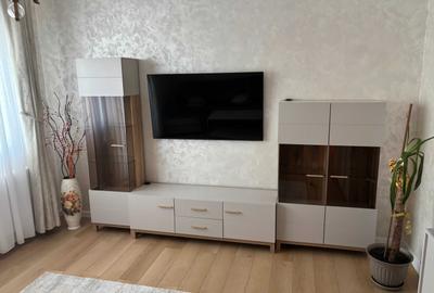 Apartament cu 4 camere decomandat în Copou