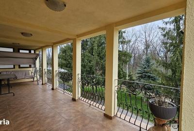 Casă cu 4 camere în Sticlăria - 1