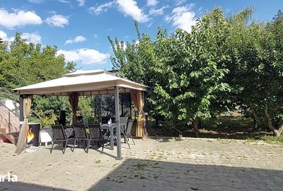 Casă cu 6 camere cu Teren 1022 Mp în Central