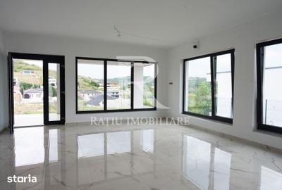 Casă cu 4 camere cu Teren 750 Mp în Paleu - 11