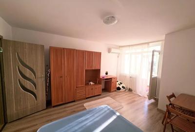Garsonieră decomandată în Tătărași
