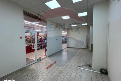 Spațiu comercial, de 58 mp, în Posta - 5