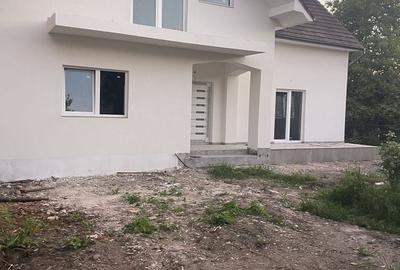 Casă cu 4 camere în Petru Rareș - 5