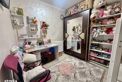 Apartament cu 2 camere decomandat în Florești