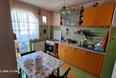 Apartament cu 2 camere decomandat în Teiul Doamnei - 6