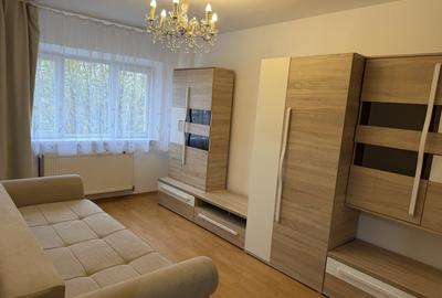Apartament cu 3 camere decomandat, mobilat în Mihai Viteazul