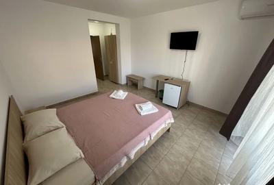 Casă cu 16 camere cu Teren 774 Mp în Central