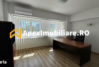 Spațiu comercial, de 75 mp, în Centrul Civic