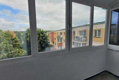 Apartament cu 2 camere decomandat în Turda - 2