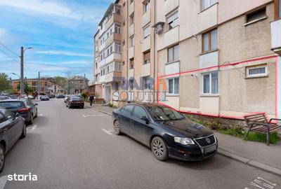 Spațiu comercial, de 38 mp, în Central - 1