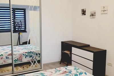 Apartament cu 2 camere decomandat în Tractorul - 10