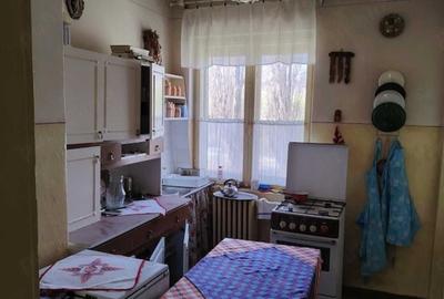Apartament cu 3 camere decomandat în Central - 5
