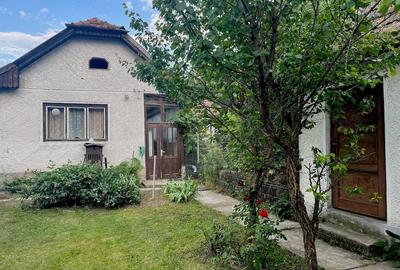 Casă cu Teren 320 Mp în Central