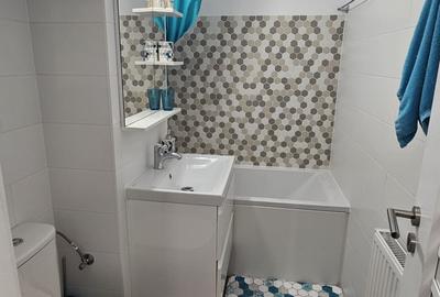 Apartament cu 3 camere semidecomandat, mobilat în Girocului - 10